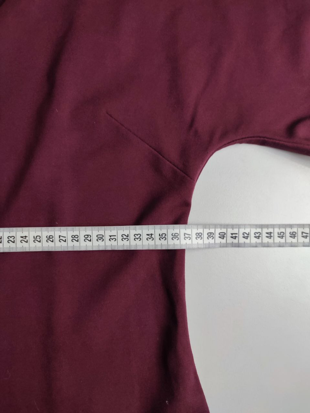 Платье Imperial плотное в винном оттенке 42 размер