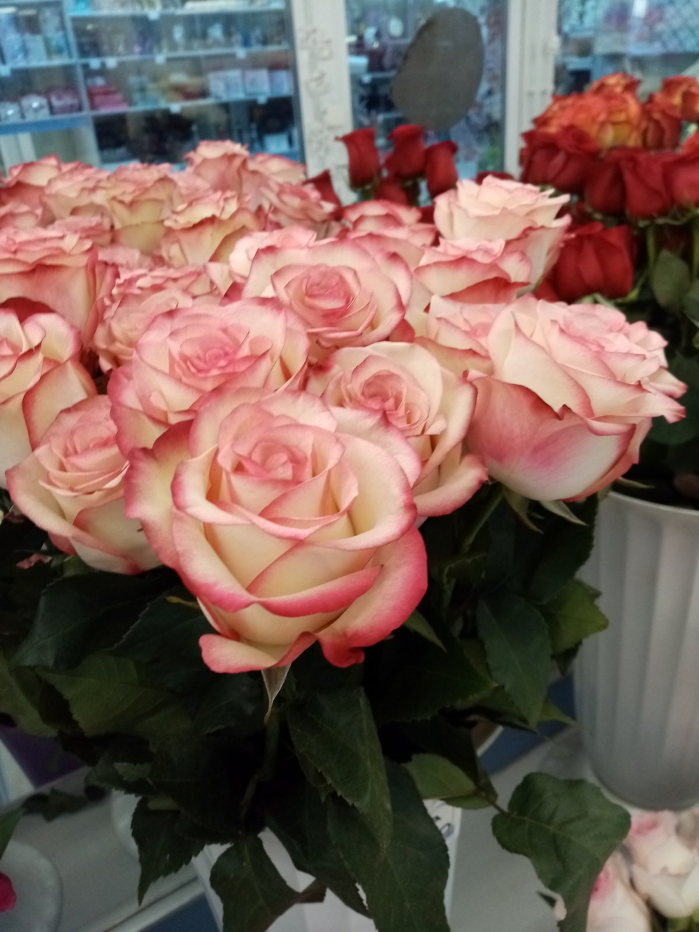 Букет из 7 роз сорта Палома