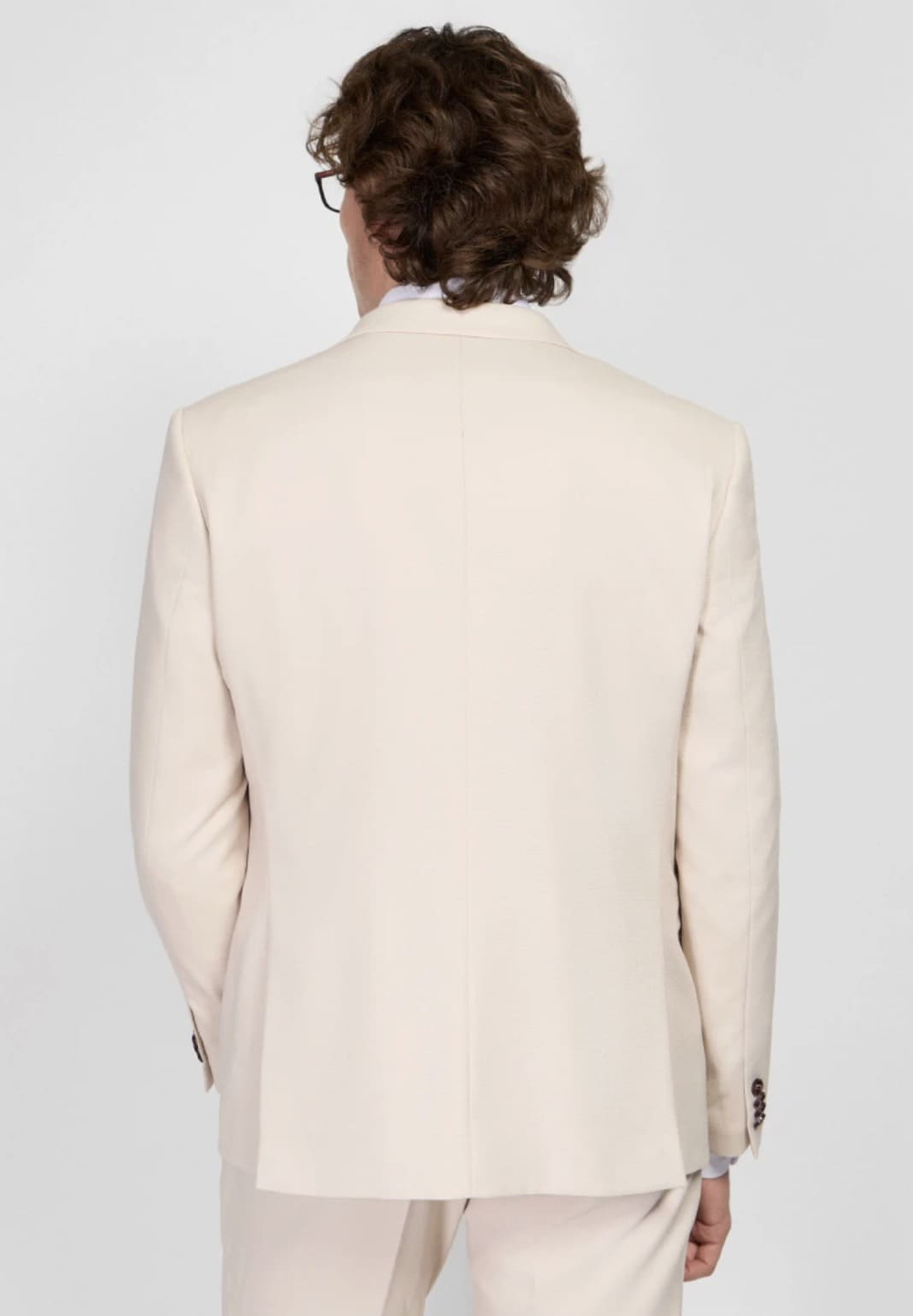 Мужской костюм тройка (молочный) В89