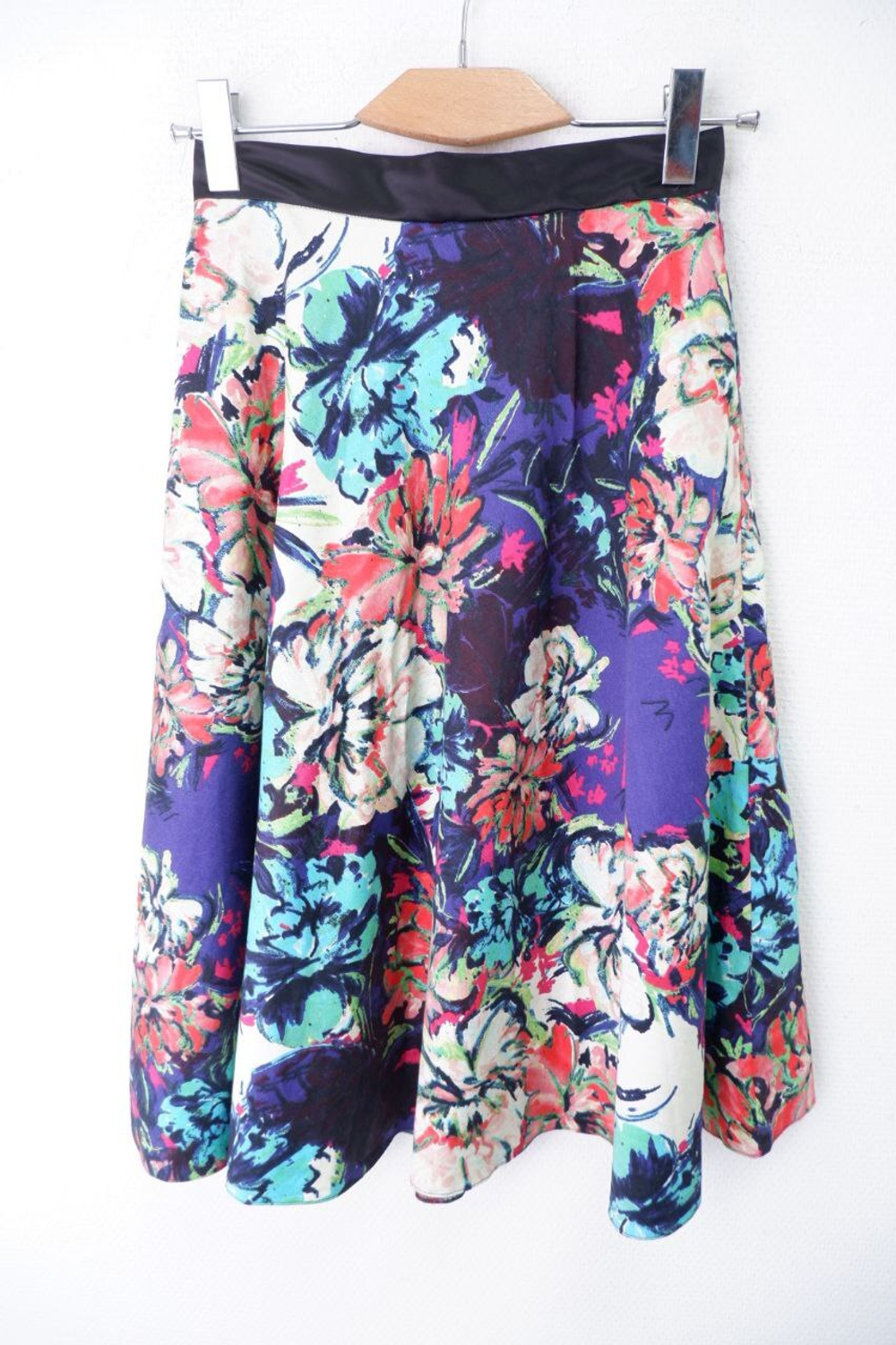 Юбка из хлопка "с цветами" 42 размер