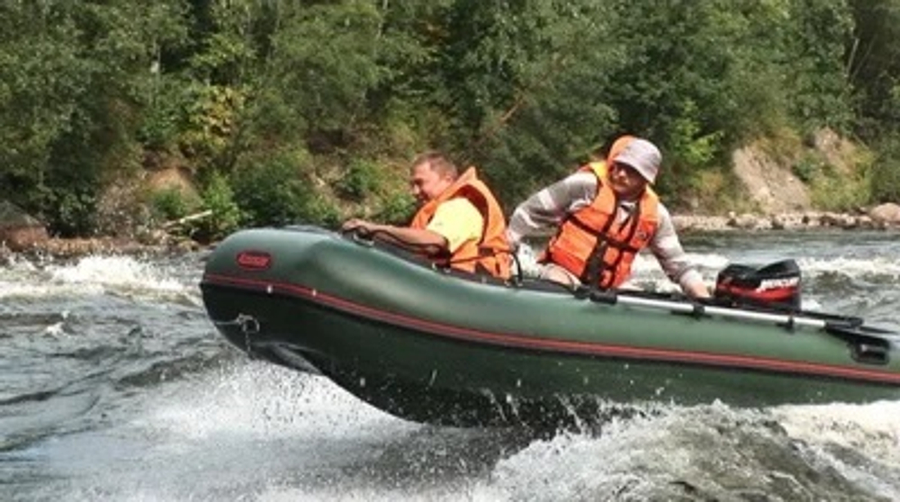 Лодка ПВХ КОМБАТ CMB-430 PRO + 2х-тактный лодочный мотор YAMAHA 40XWS