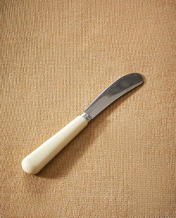 ZARA HOME НОЖ ДЛЯ МАСЛА ИЗ НЕРЖАВЕЮЩЕЙ СТАЛИ, КРЕМОВЫЙ