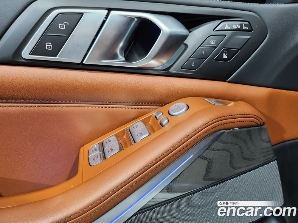 BMW X7 (G07) xDrive 40d Design Pure Excellence 6-и местный (04.2023)