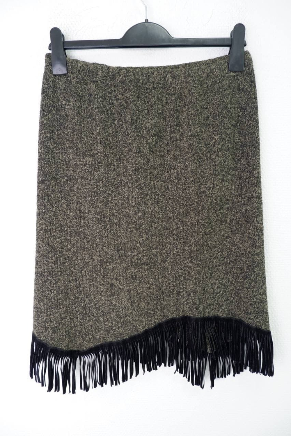 Костюм Ozakko юбочный 44-46 размер