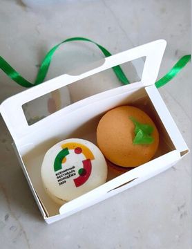 Набор макарон из 2 шт с логотипом компании