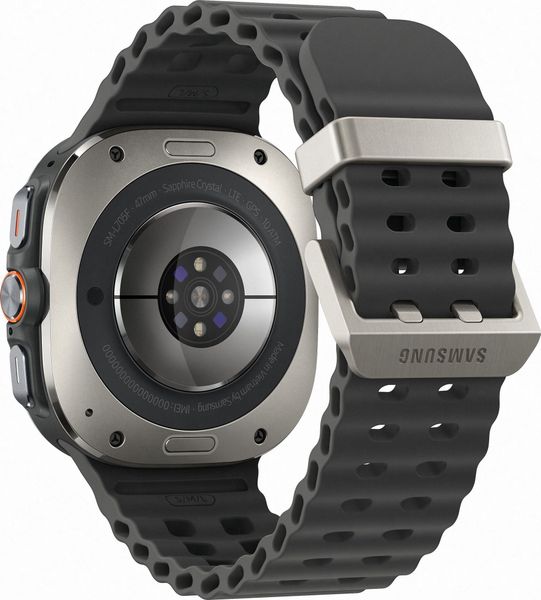 Умные часы Samsung Galaxy Watch Ultra (2025) 47 мм LTE серебристый титан (SM-L705)