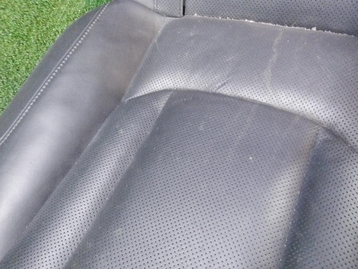 Сиденье заднее правое Lexus LX 3 (2015-2023)