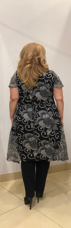 Черно-серая туника-платье с клиньями по низу