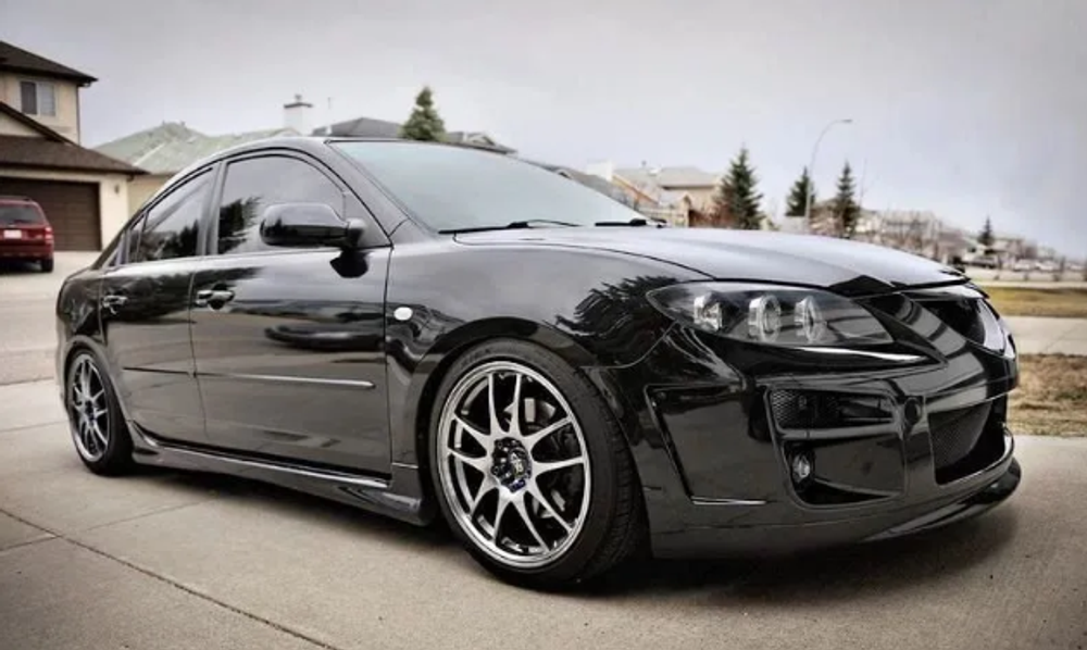Обвес ACCOLADE R300-GT для Mazda 3 BK (седан 2003–2009)