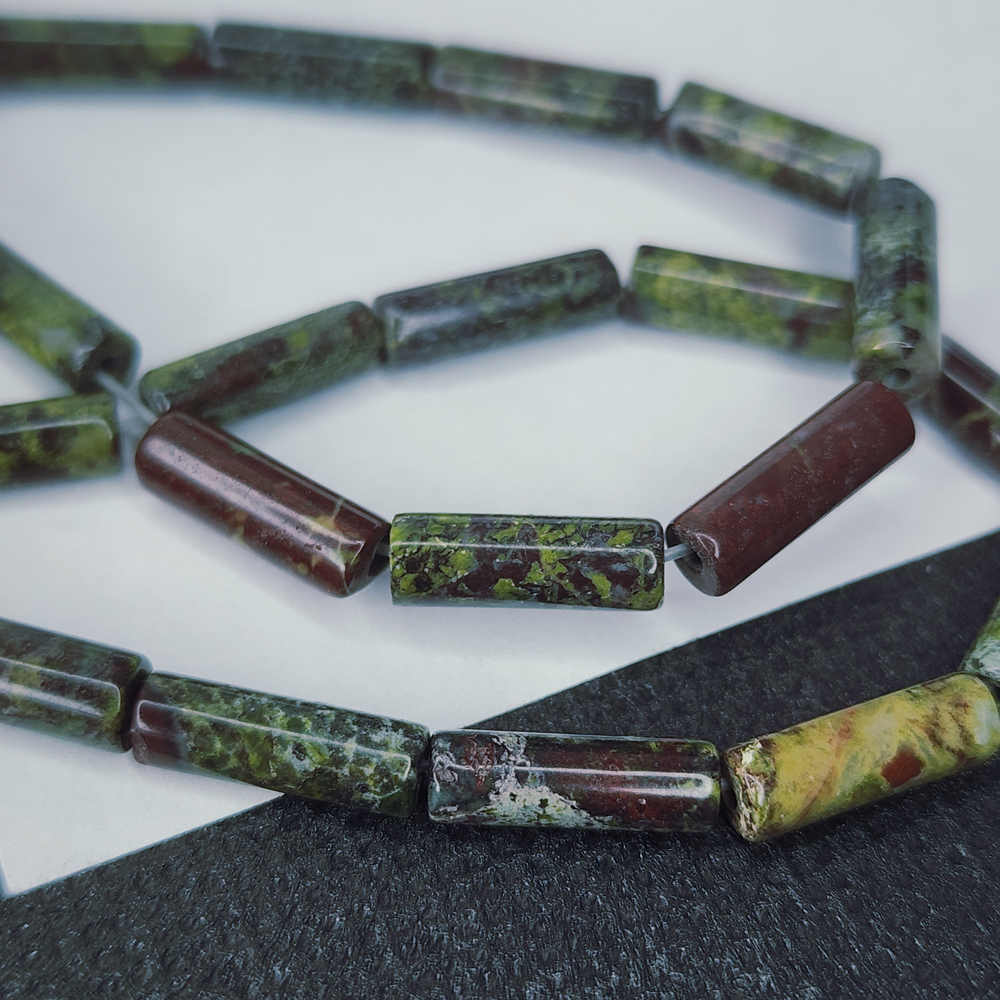 Кровь дракона яшма, императорский камень, трубочка, цилиндр, 13×4мм, штучно