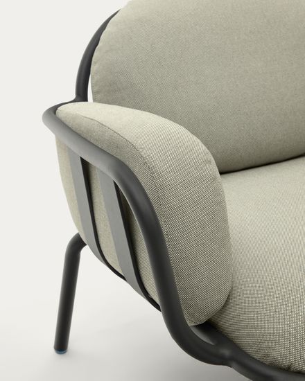 Уличное кресло Joncols с бежевой обивкой и серым алюминием