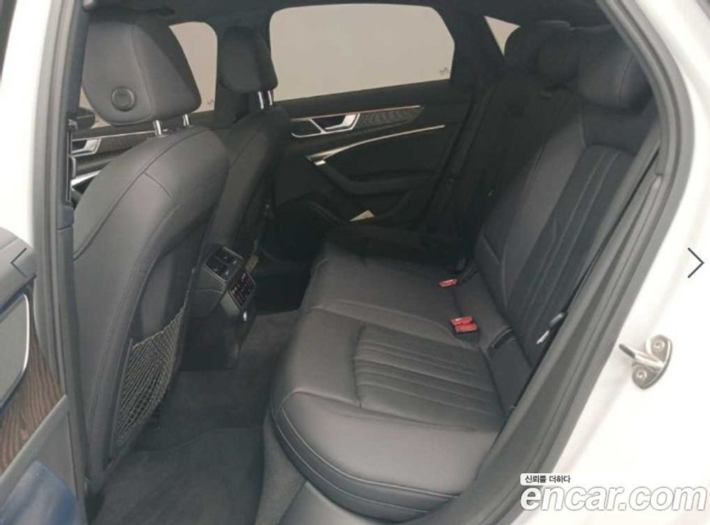 Audi A6 (C8) 45 TFSI Quattro Premium (11.2019)