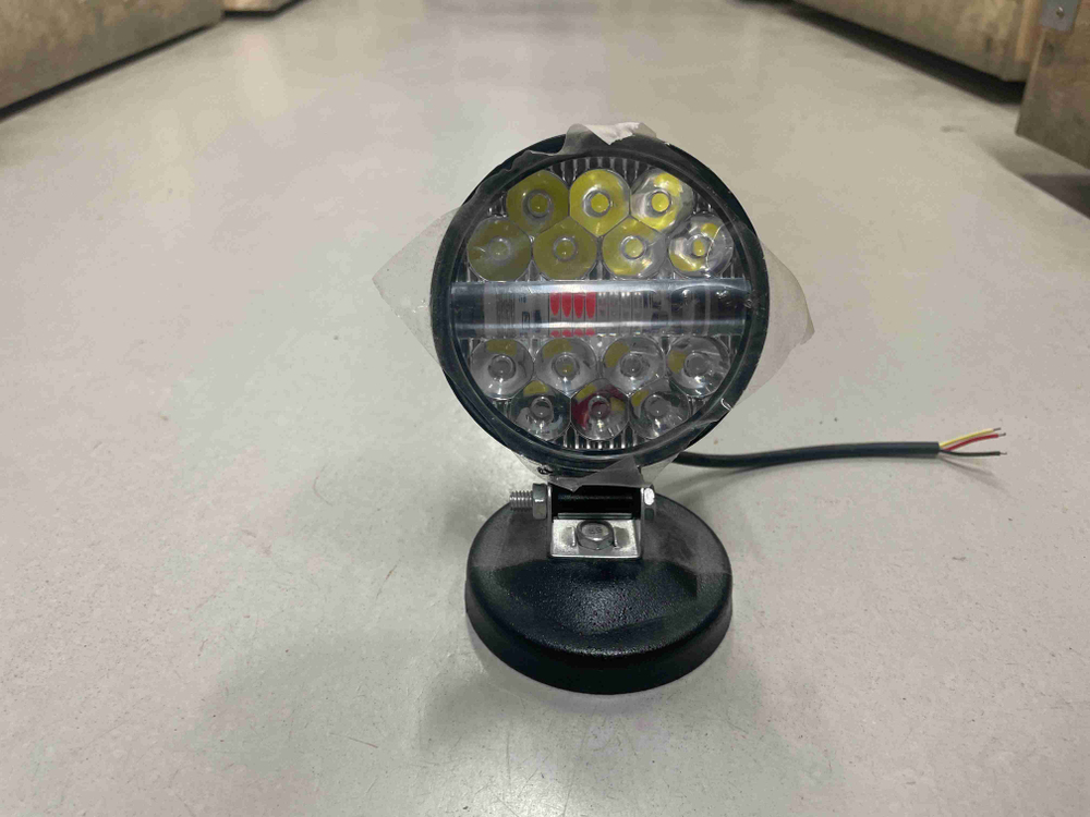 Фара + стробоскоп , серия строба (1 шт)