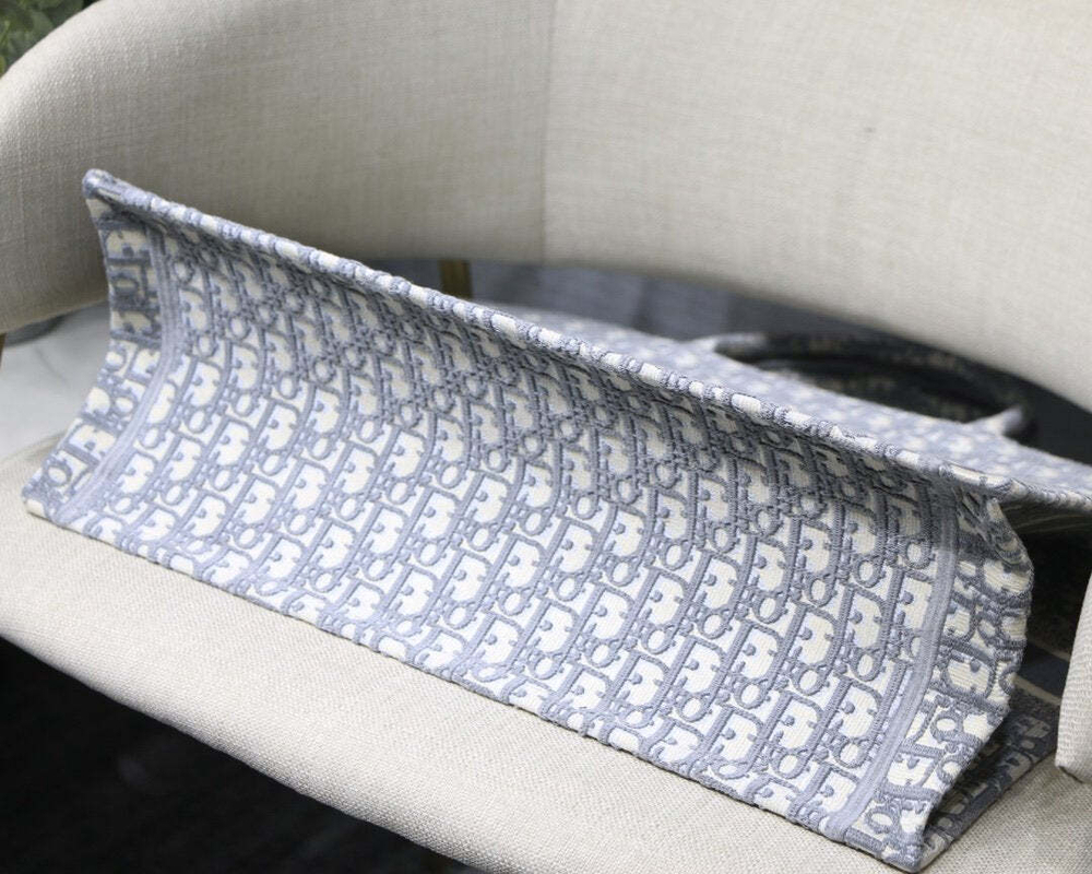 Christian Dior Book Tote 42 cm
