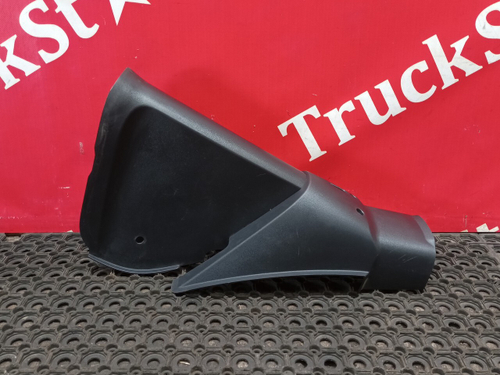 Кожух рулевой колонки 2018 год.