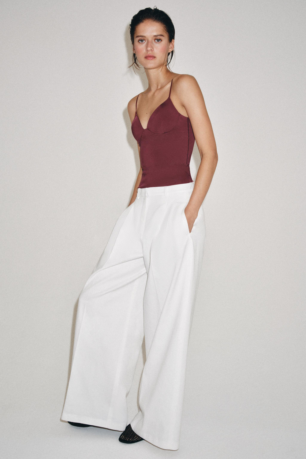 ZARA ТОП ИЗ СМЕСОВОГО ПОЛИАМИДА, ГРАНАТОВЫЙ