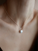 Подвеска КРУГ с цепочкой, серебро/перламутр