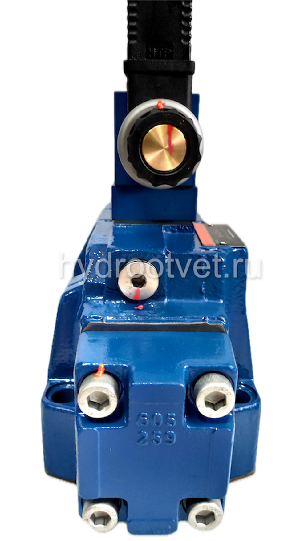 4WRKE25E350L-3X/6EG24K31/A1D3M - Пропорциональный распределитель с обратной связью по положению золотника и со встроенным усилителем (OBE), Ду25, A1 = ±10 В, номинальный расход 350 л/мин, схема E, каналы управления X и Y - внешние