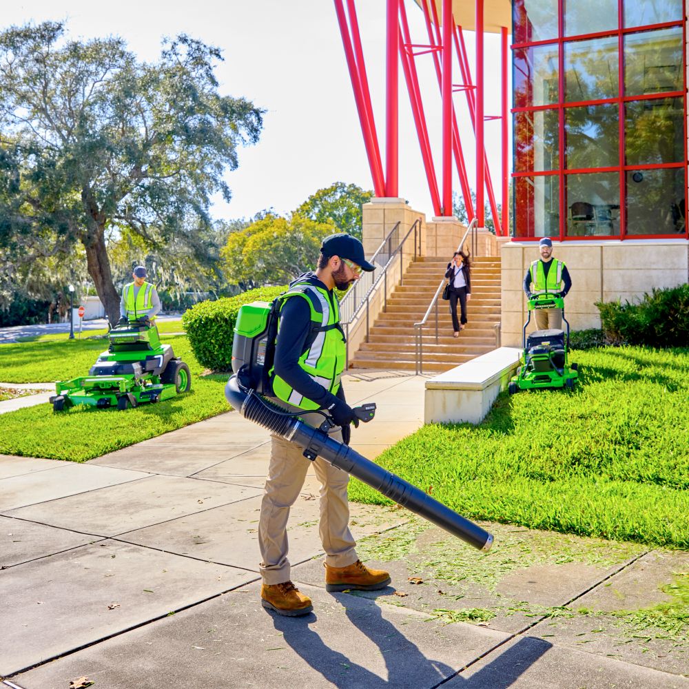 Воздуходув аккумуляторный, ранцевый Greenworks GD82BP2 Арт. 2408307, 82V, бесщеточный, без АКБ и ЗУ