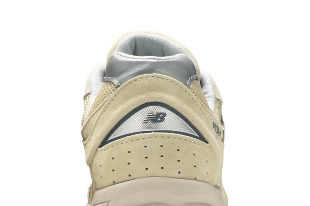 Кроссовки New Balance Nb 2002R