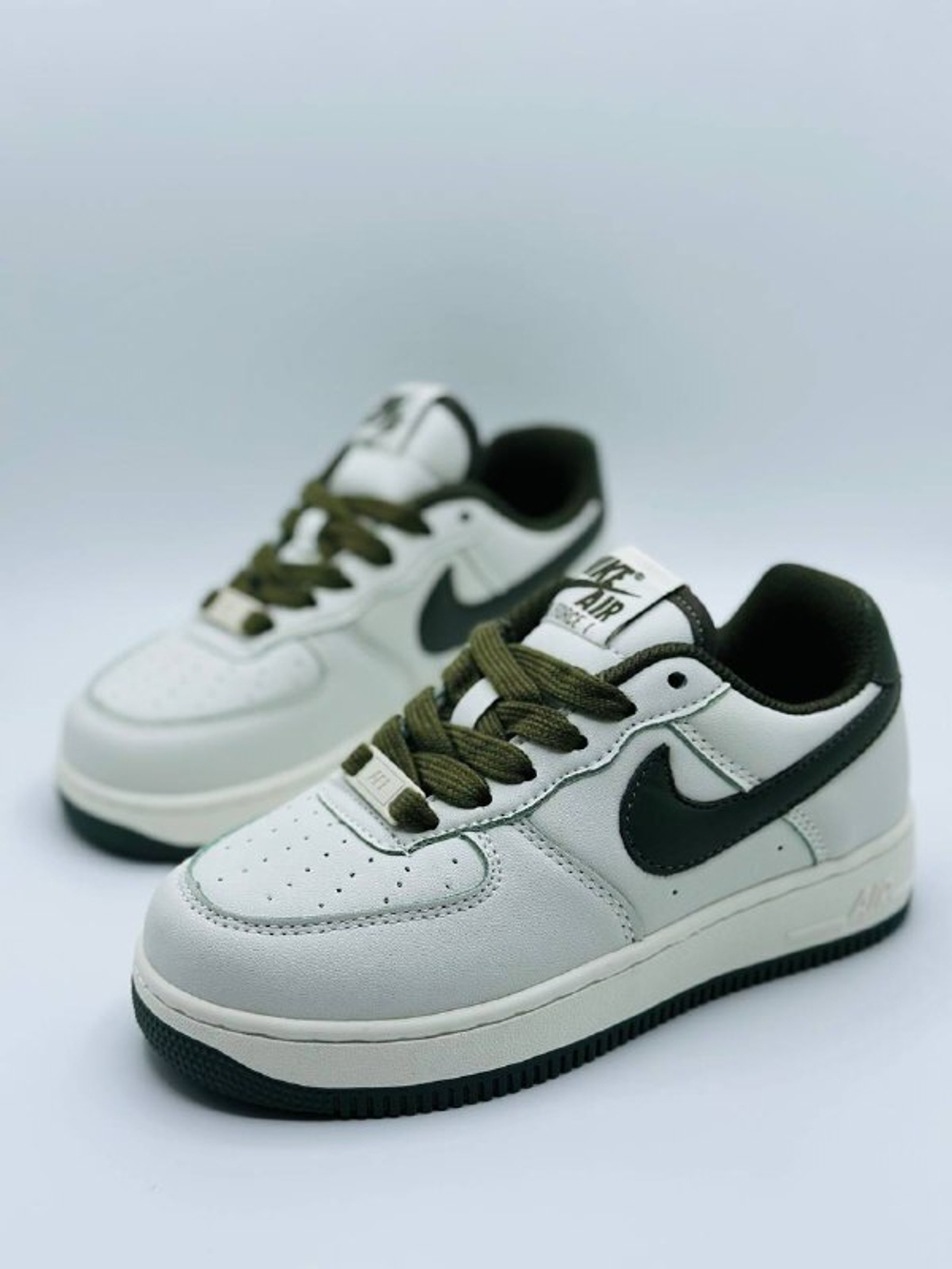 Детские кроссовки Nike Air Force 1