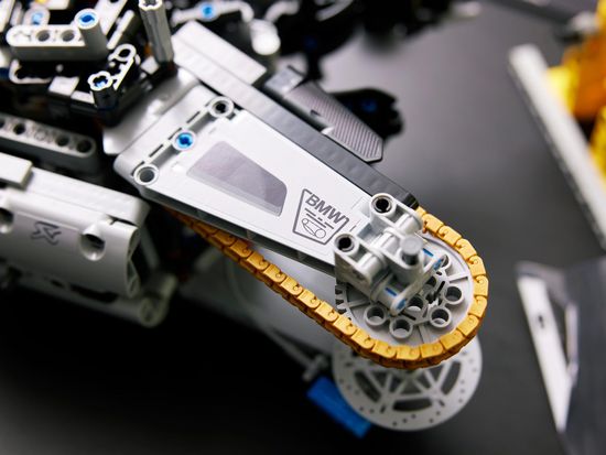 LEGO Technic 42130 BMW M 1000 RR