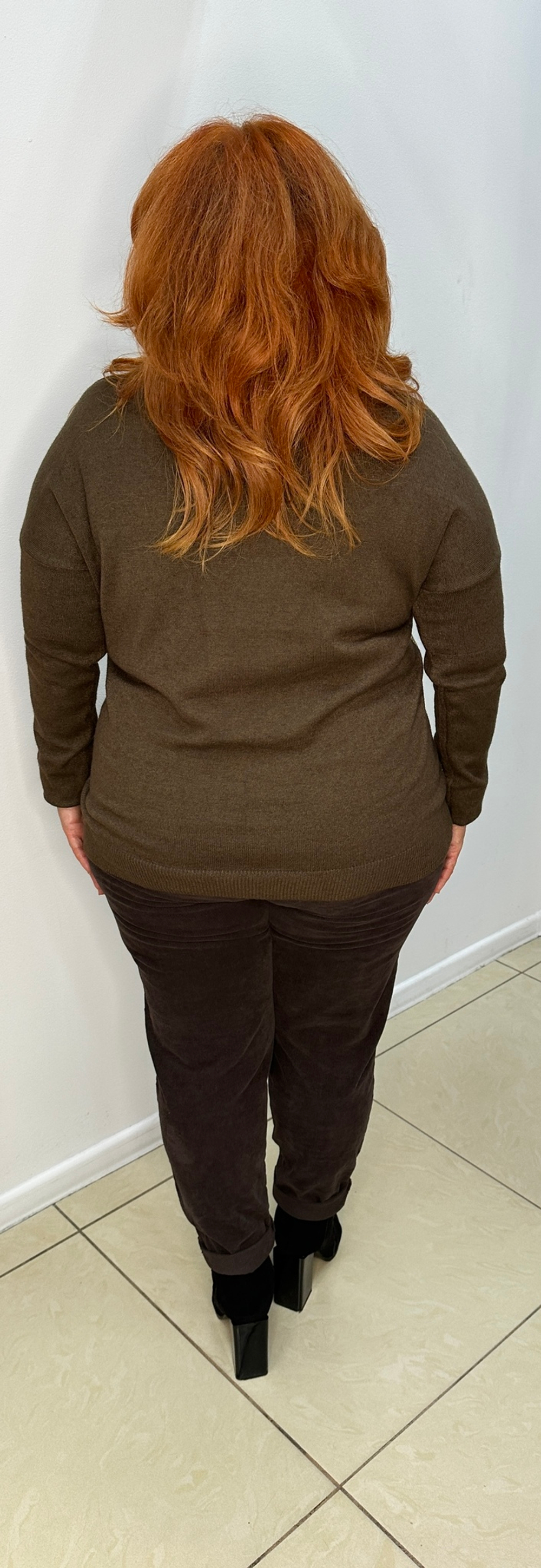 Итальянский джемпер с "золотым" напылением в шоколадном цвете