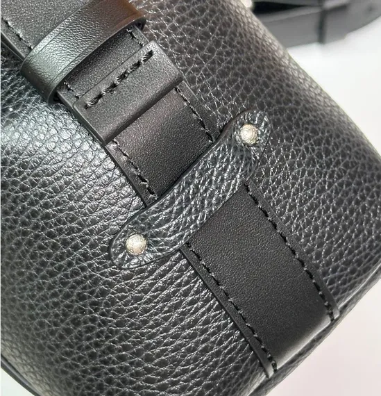 Сумка Louis Vuitton Biker, черный