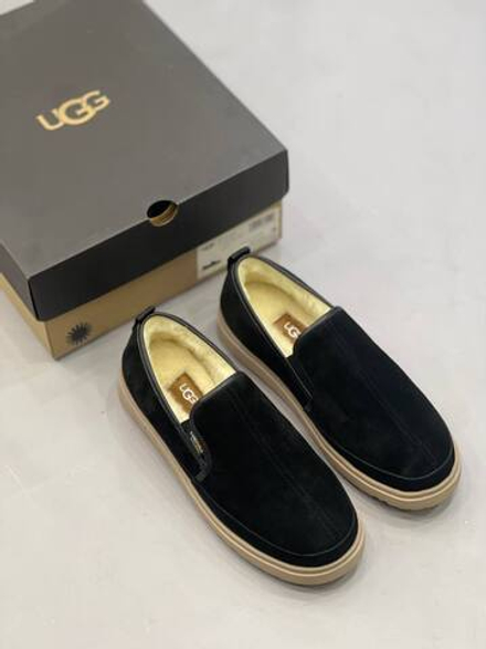 Ботинки UGG