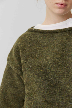 Рыбацкий свитер из шерсти цвета хаки