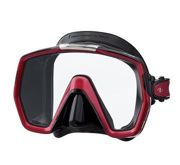 Маска TUSA Freedom HD черный/красный