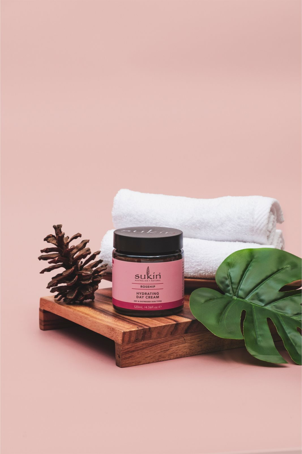 Sukin Rosehip - интенсивно увлажняющий дневной крем /   120  ml  / GTIN 9327693002687