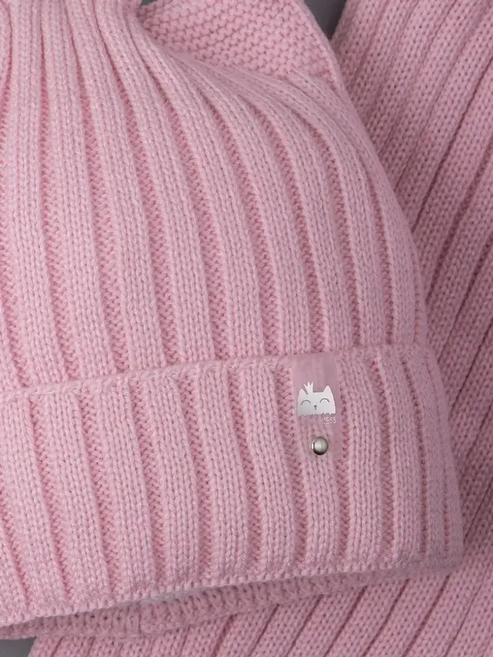 Шапка для девочки осенняя c ушками и снуд