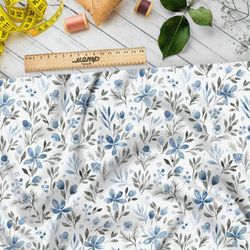 Ткань флис незамысловатые цветы с листьями