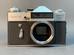 Zenit-E Moskva 80 + Helios-44M