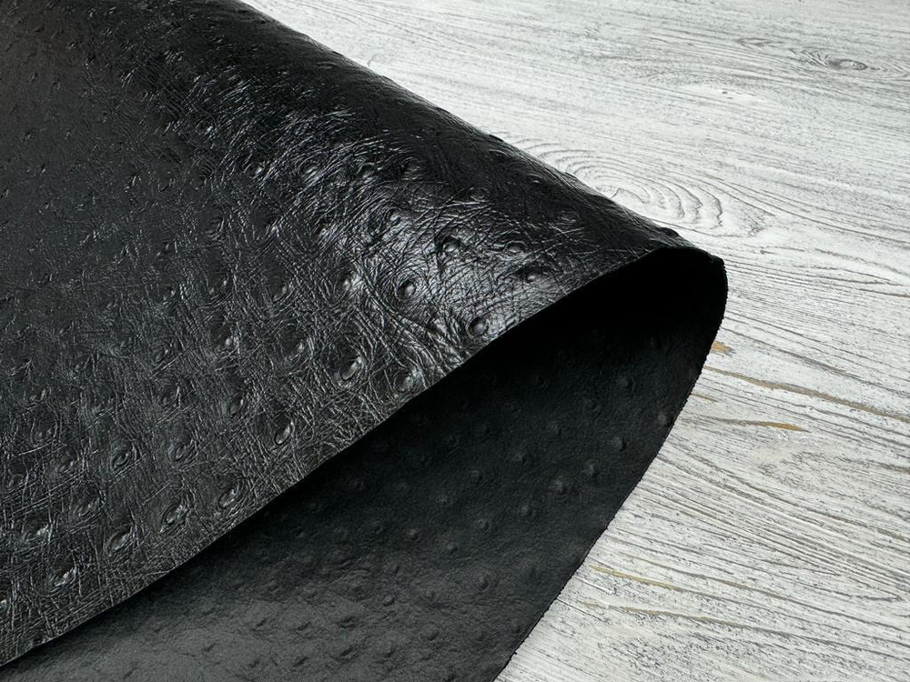 Ostrich Royal Black (0,7-0,9мм), цв. Черный, натуральная кожа