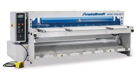 Электромеханическая гильотина Metallkraft MTBS 3130-30 T