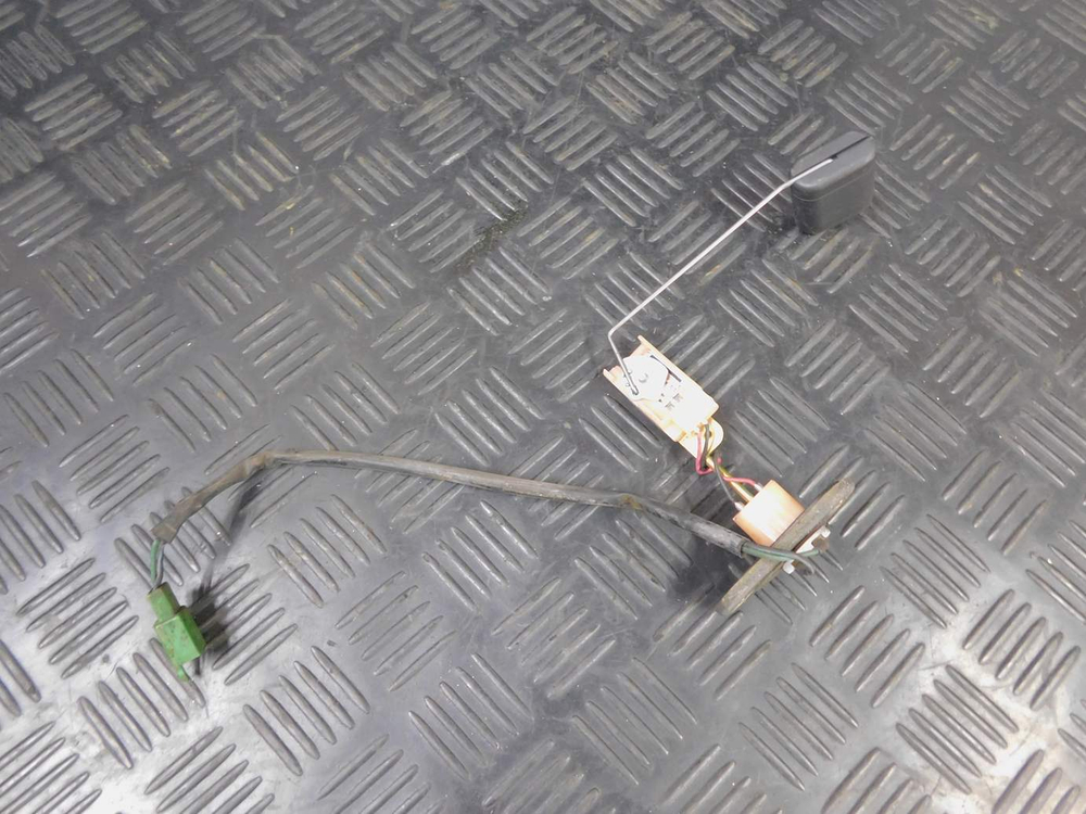 Датчик уровня топлива Yamaha Road Star XV1600