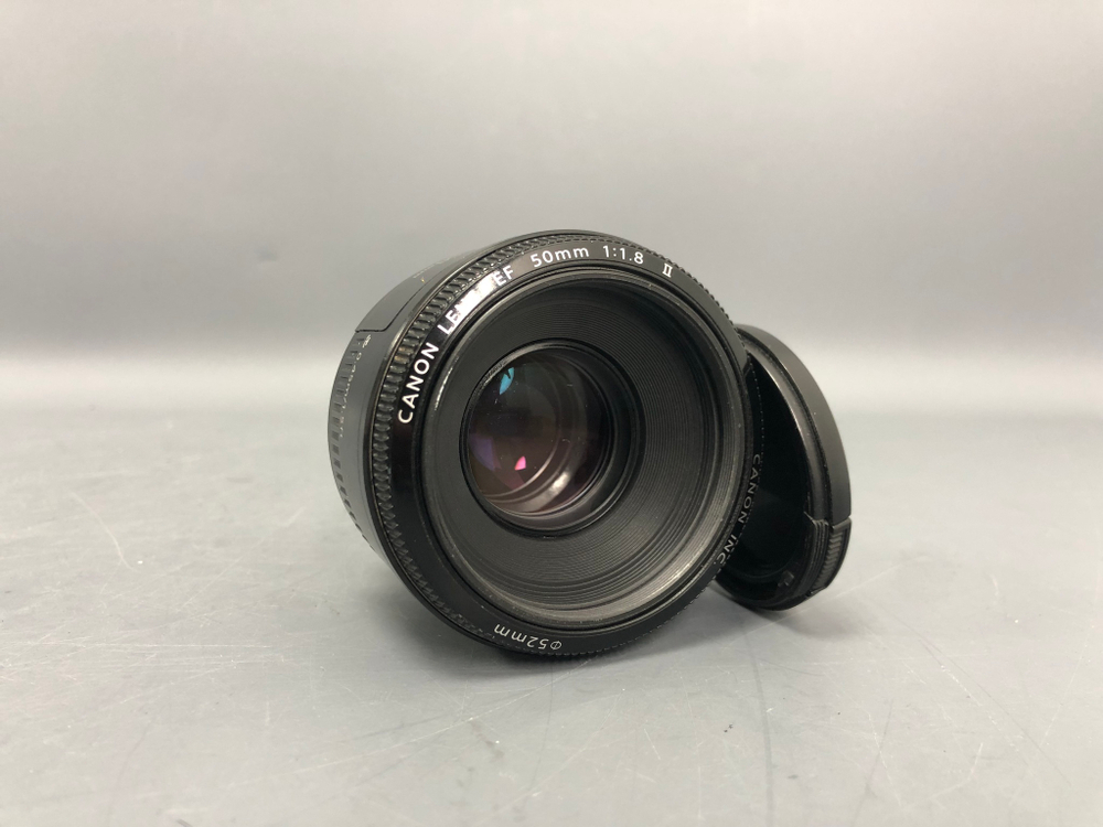 Canon EF 50 1.8 II
