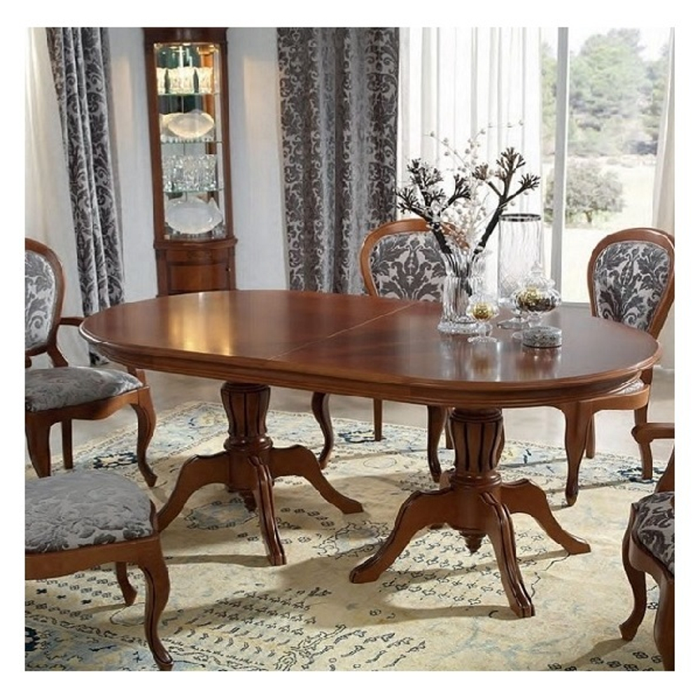 Стол обеденный