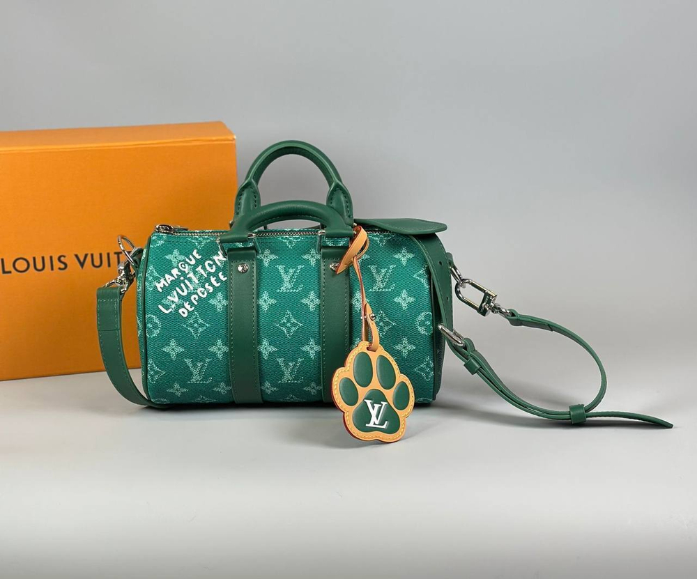 Сумка-мессенджер Louis Vuitton