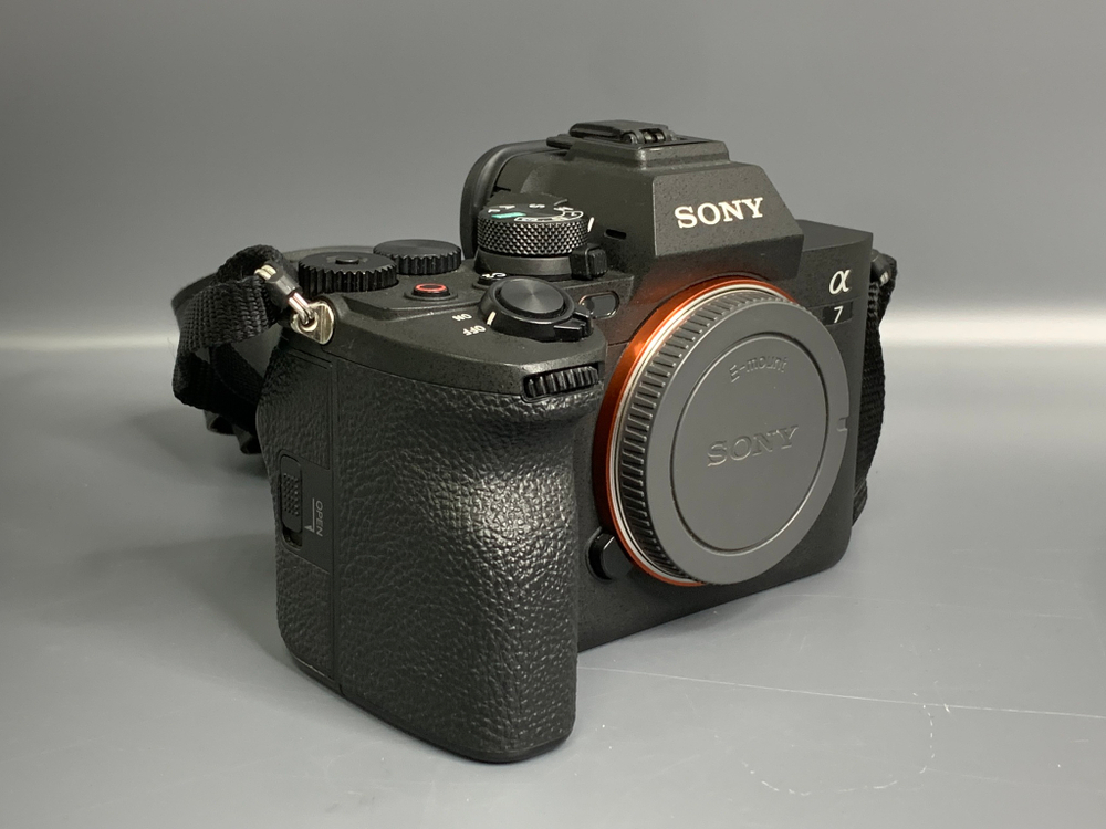 Sony A7 IV 5000 кадров