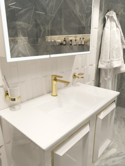 Смеситель для раковины STWORKI Вестфолл S08010GM матовое золото