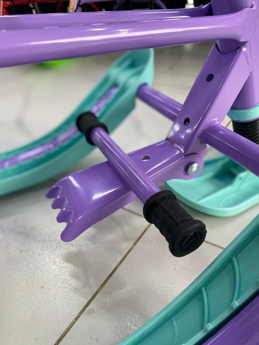 Снегокат « Twiny1+» с пингвинятами (арт. TW1+/ПН)