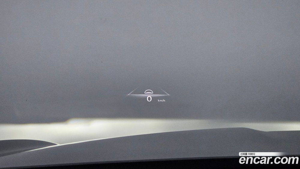 Genesis GV70 2.5T Бензин AWD (04.2021)