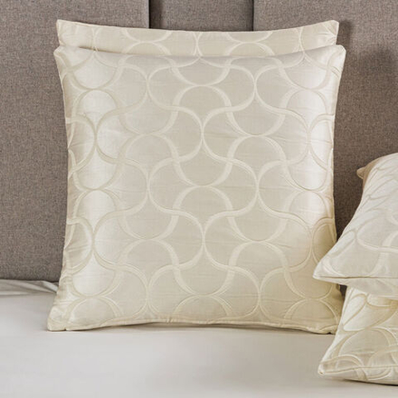 Наволочка Frette Luxury Tile Milk (50 x 50 см)