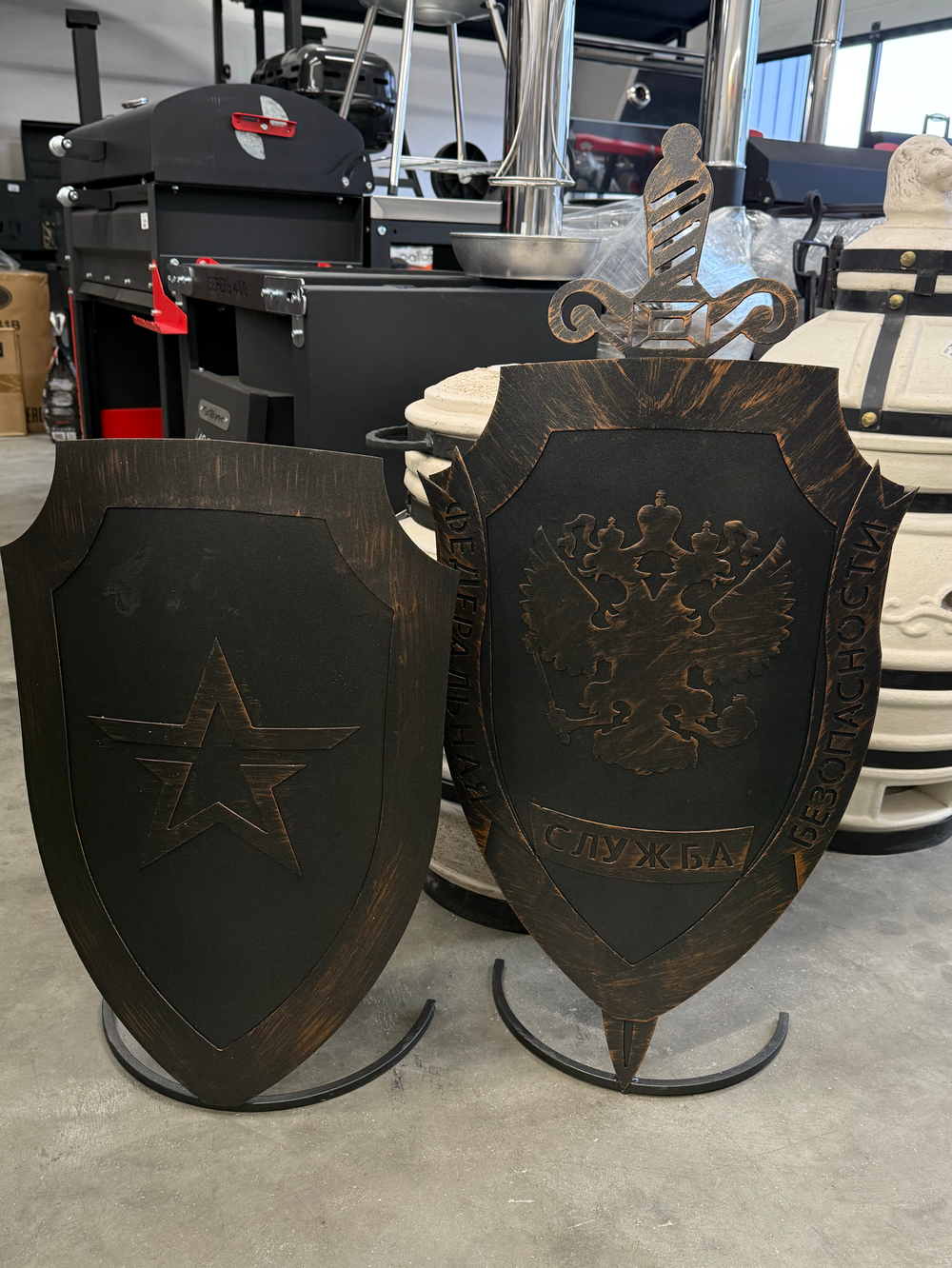 Щит кованный