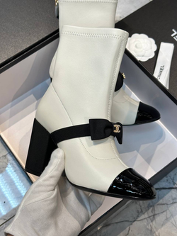 Ботинки Chanel