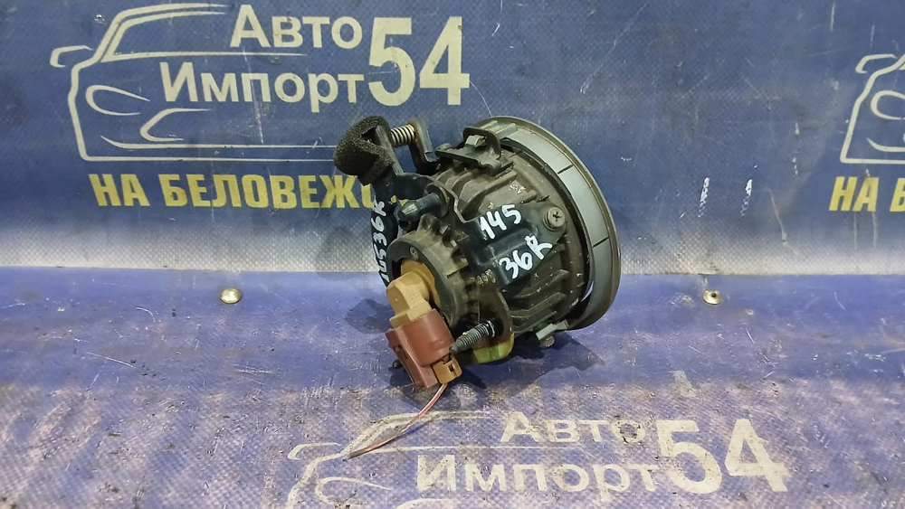 Туманка правая SUBARU IMPREZA 2002-2005