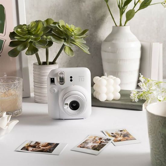 Фотоаппарат мгновенной печати Fujifilm Instax Mini 12 белый+картридж 10 снимков